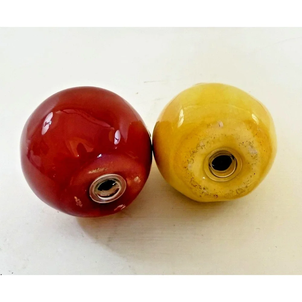 Unmarked Salt and Pepper Set Ceramic Fruit Apple Pear Cottagecore Granny